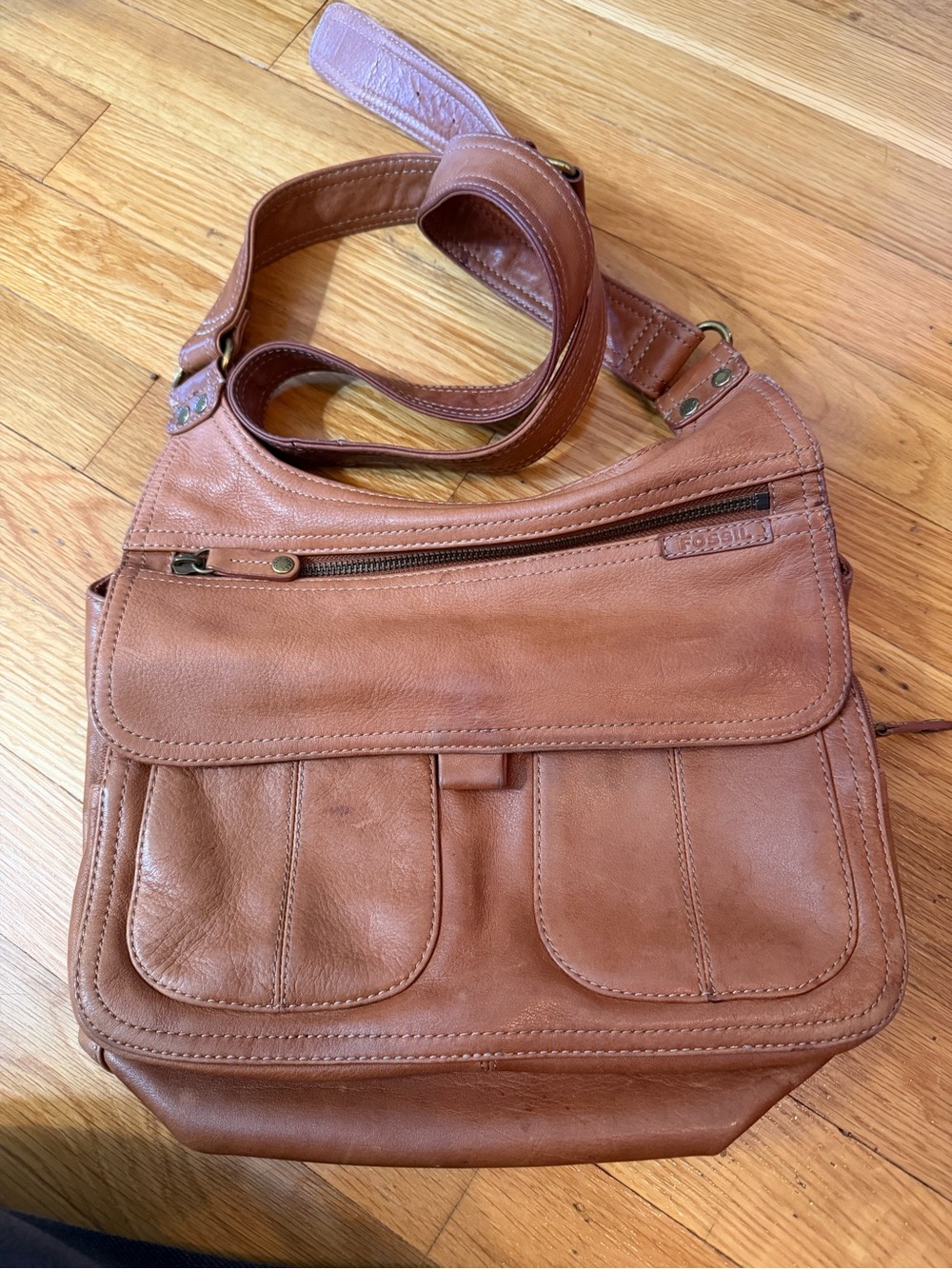 Vintage Fossil crossbody bag